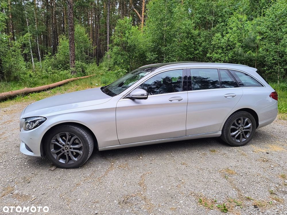 Mercedes-Benz Klasa C 200 4Matic 9G-TRONIC Avantgarde - 37
