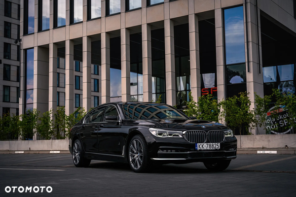 BMW Seria 7 750Li xDrive