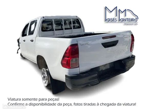 PEÇAS Toyota Hilux 4x4 de 2016 - 1