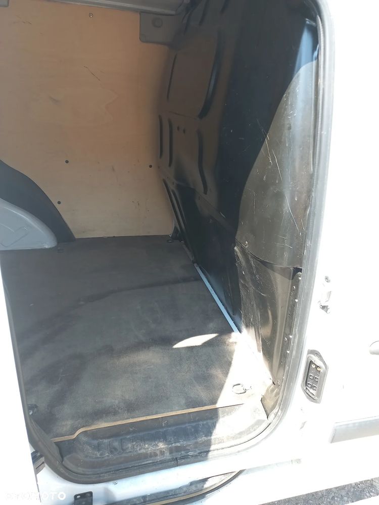 Renault Kangoo - 8