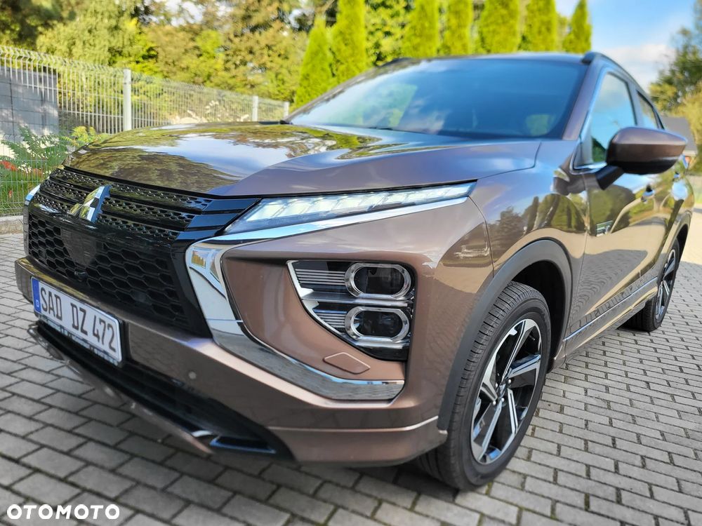 Mitsubishi Eclipse Cross Plug-In Hybrid 4WD Intro Edition - 1