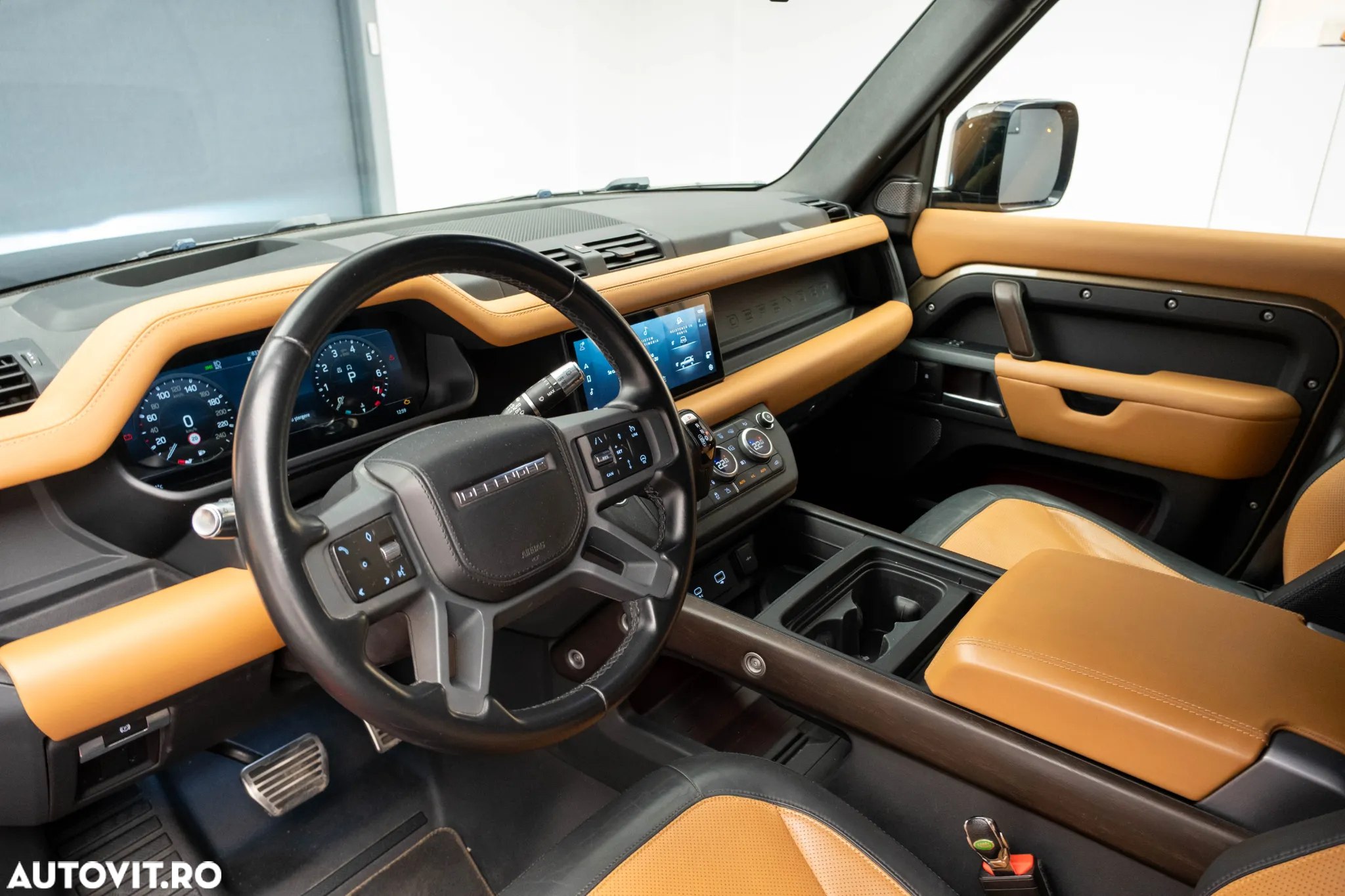 Land Rover Defender 110 3.0P 400 MHEV - 2