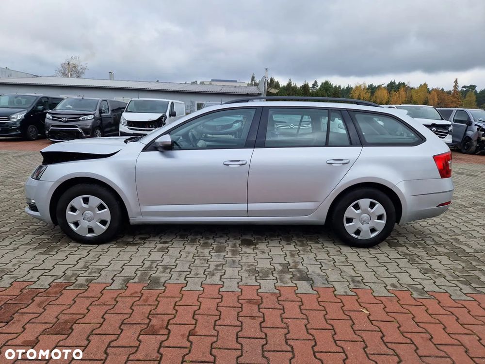 Skoda Octavia 1.6 TDI Active - 2