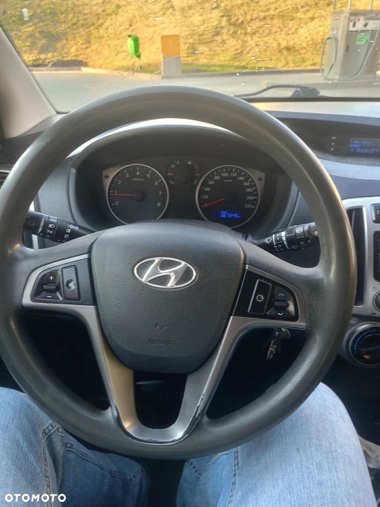 Hyundai i20 1.25 Comfort - 8