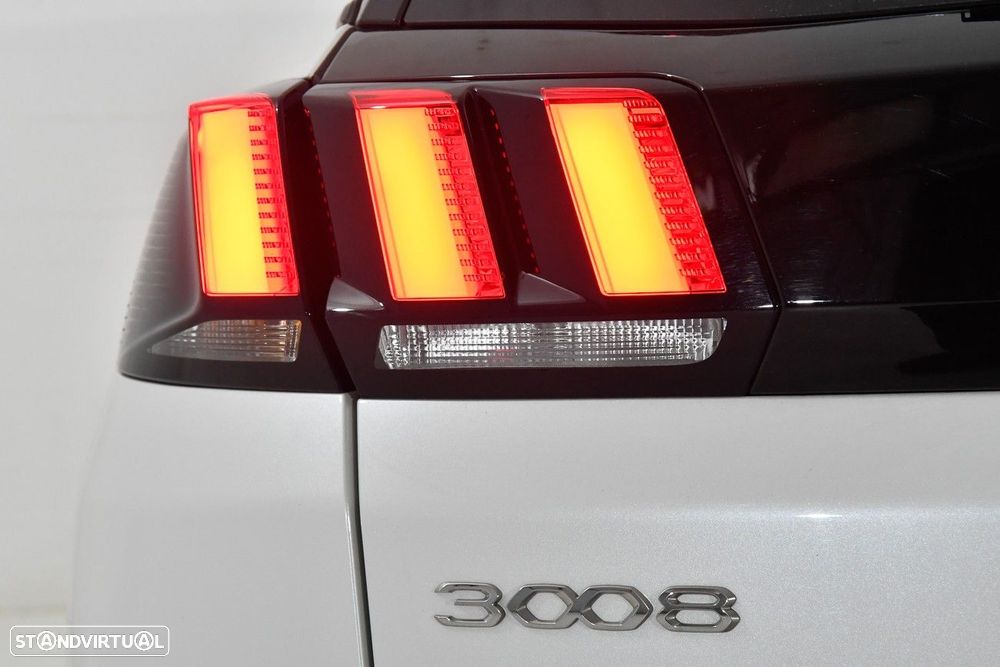 Peugeot 3008 1.2 Hybrid Allure Pack e-DCS6 - 11