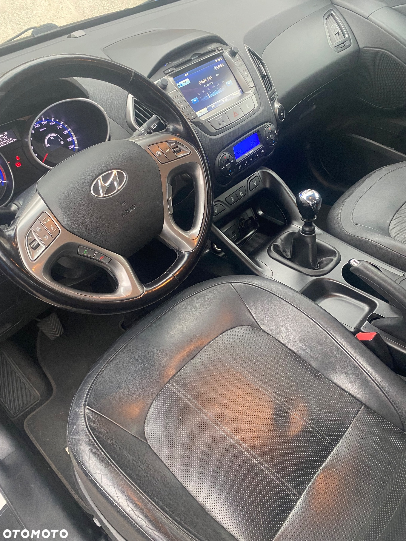 Hyundai ix35 2.0 CRDi Premium 4WD - 10
