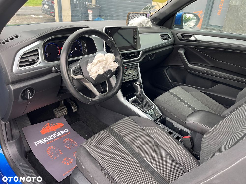 Volkswagen T-Roc - 11