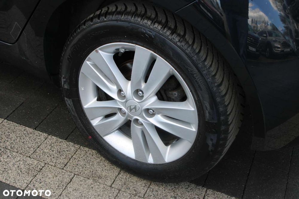 Hyundai ix20 - 16