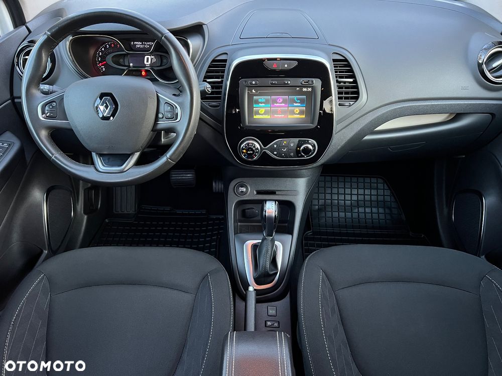 Renault Captur - 22