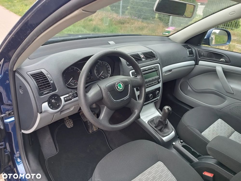 Skoda Octavia 1.4 TSI IMPULS EDITION - 29