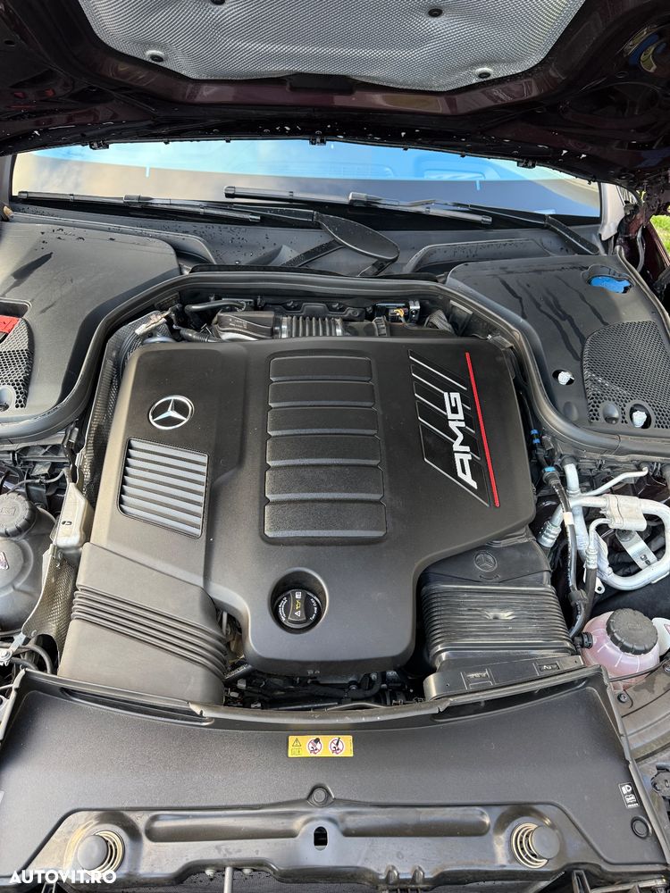 Mercedes-Benz AMG GT 53 4Matic+ Coupe 4D Speedshift TCT 9G - 21