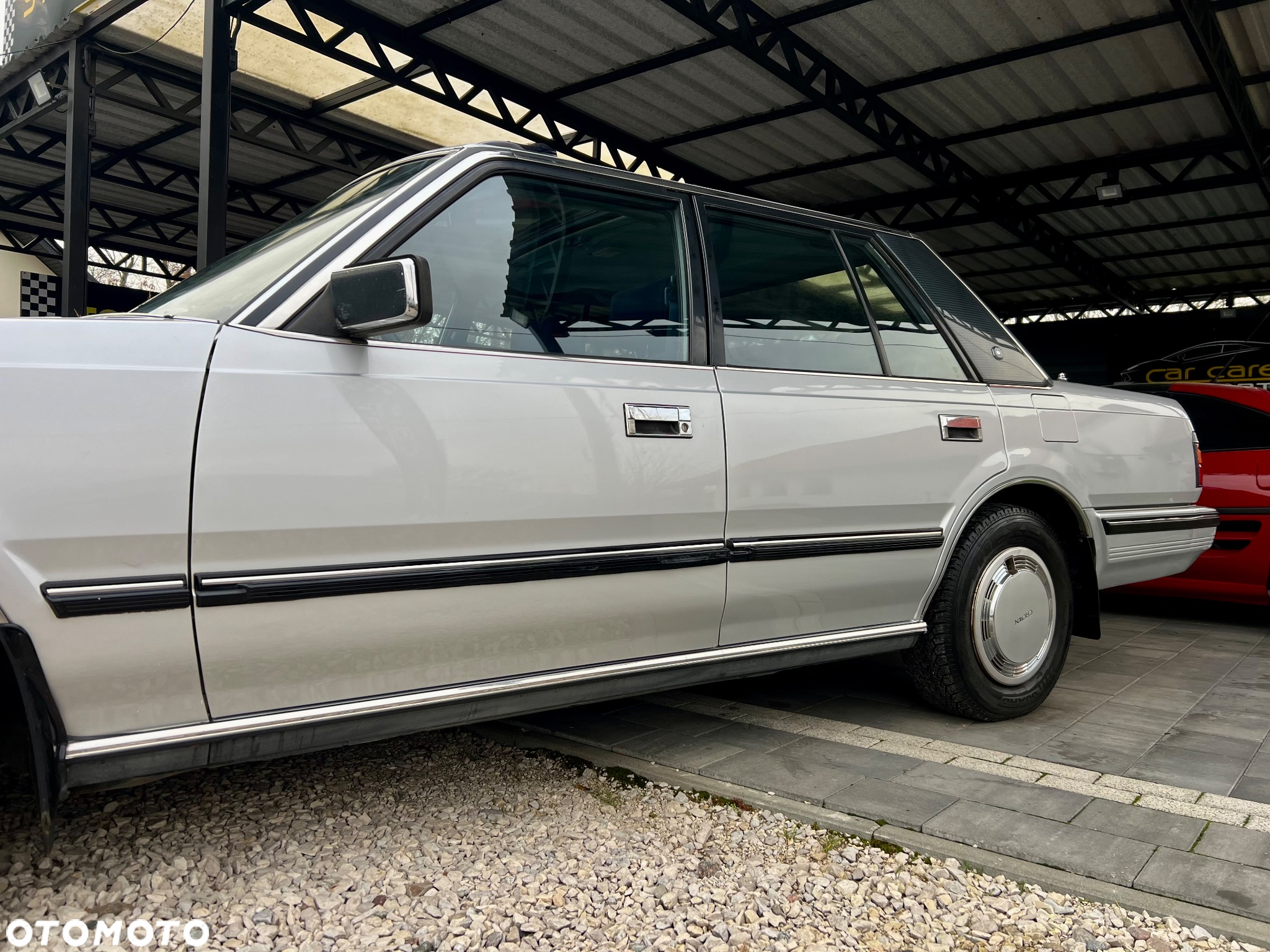 Toyota Crown - 12