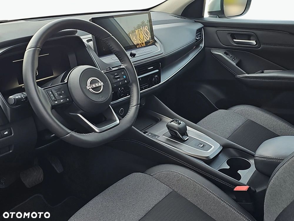 Nissan Qashqai - 24