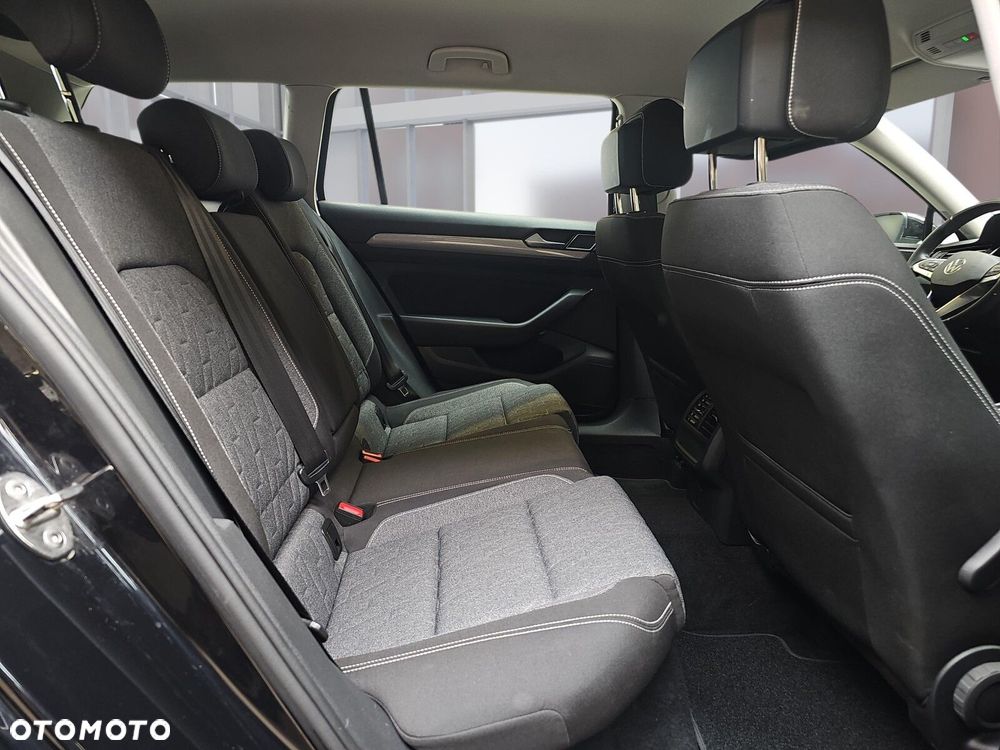 Volkswagen Passat Variant 1.4 TSI Plug-In Hybrid GTE DSG - 12