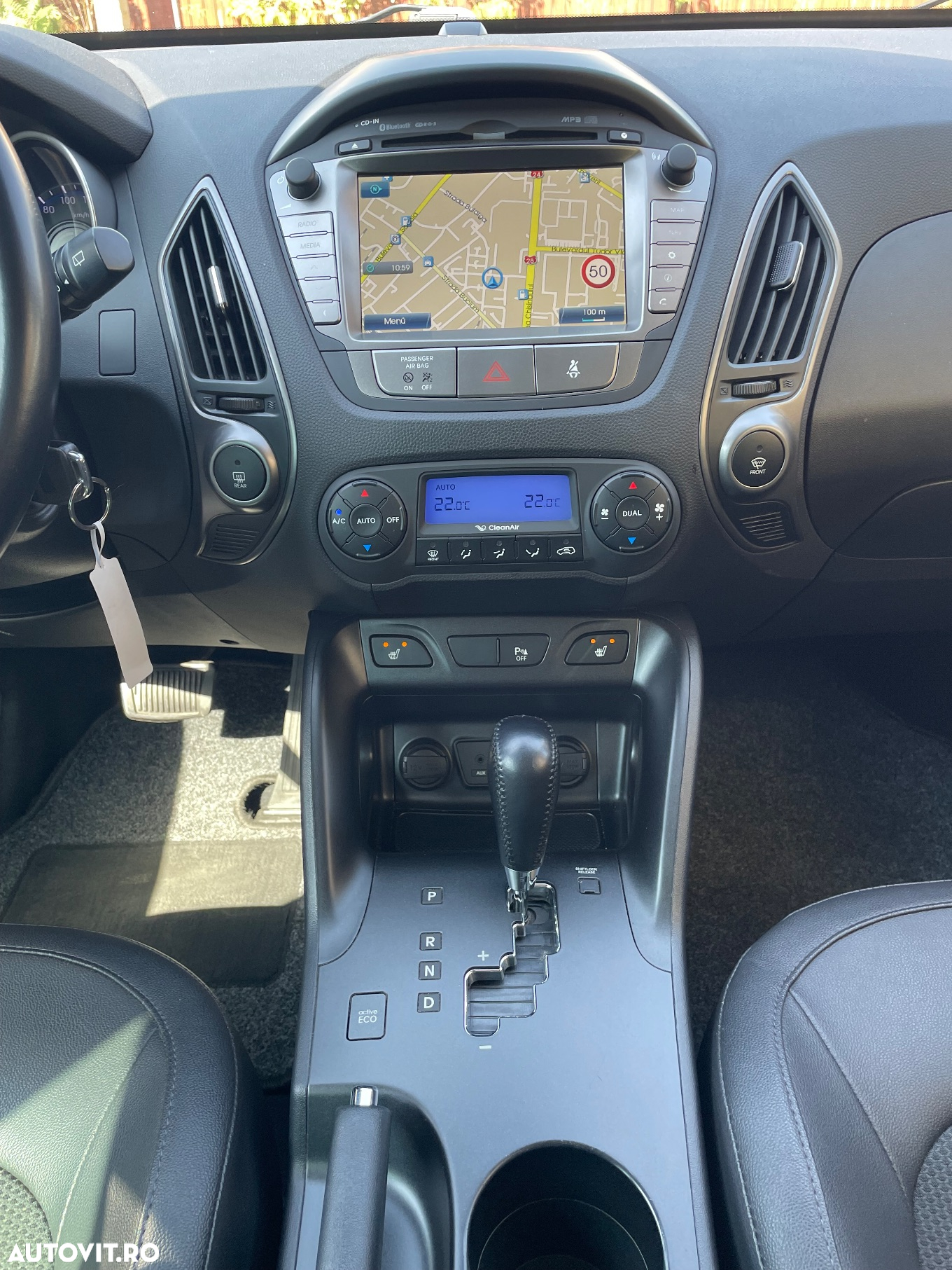 Hyundai ix35 2.0 CRDI 4WD Automatik Premium - 12