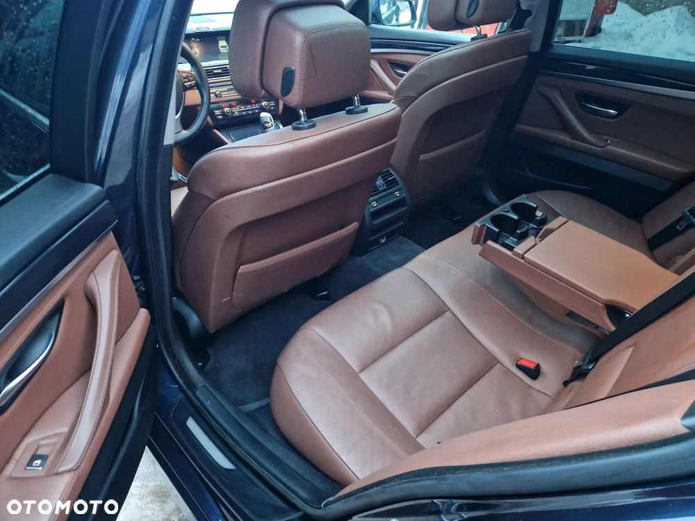 BMW Seria 5 520d Modern Line - 8