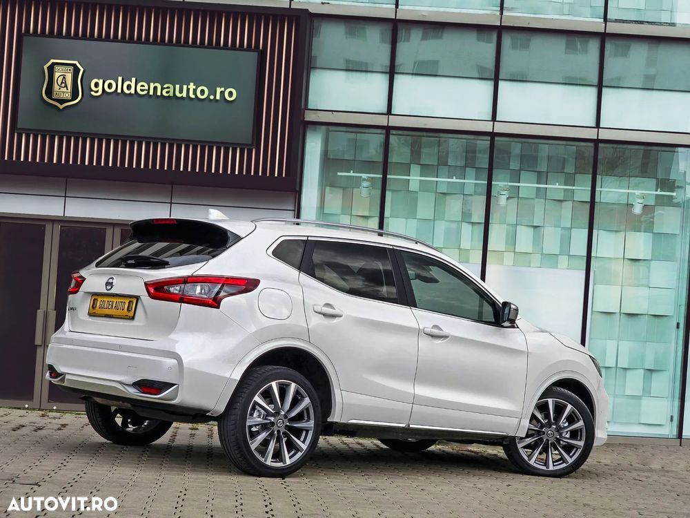 Nissan Qashqai 1.7 dCi Xtronic ALL-MODE 4x4i TEKNA - 10