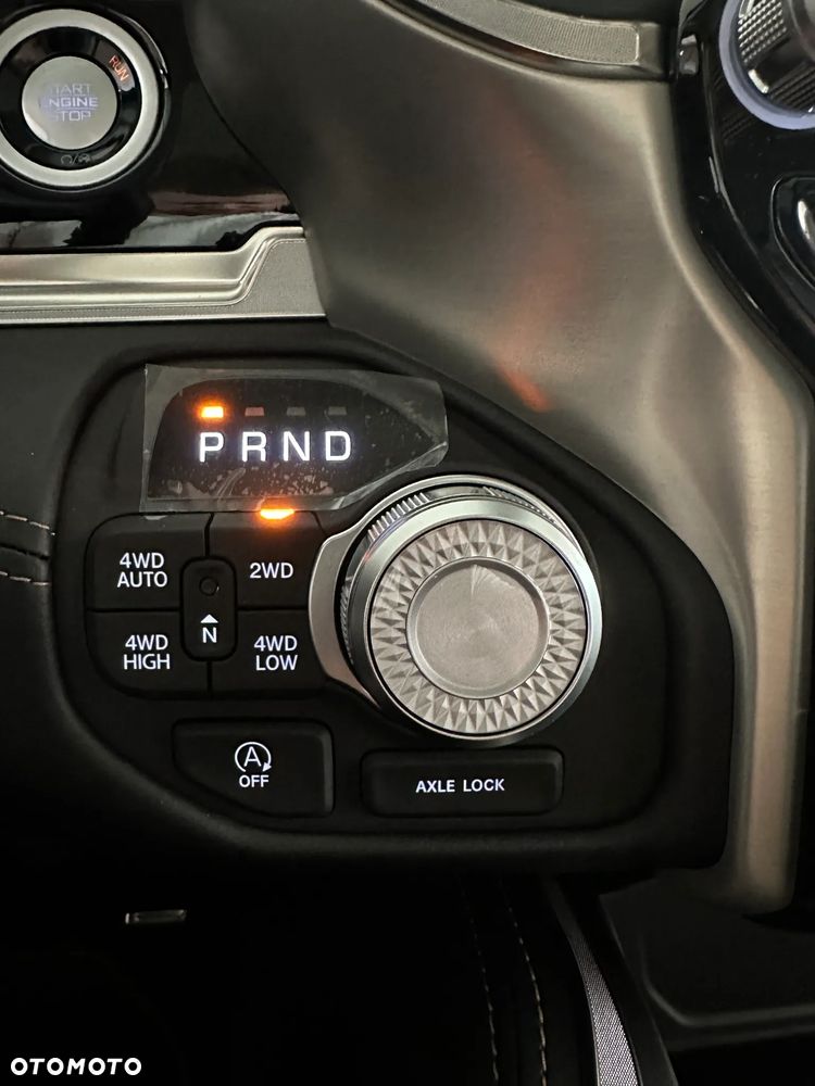 RAM 1500 Tungsten - 23