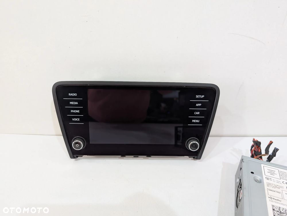 SKODA OCTAVIA III RADIO NAWIGACJA WYŚWIETLACZ CZYTNIK 5E0919605N 565035840 - 5