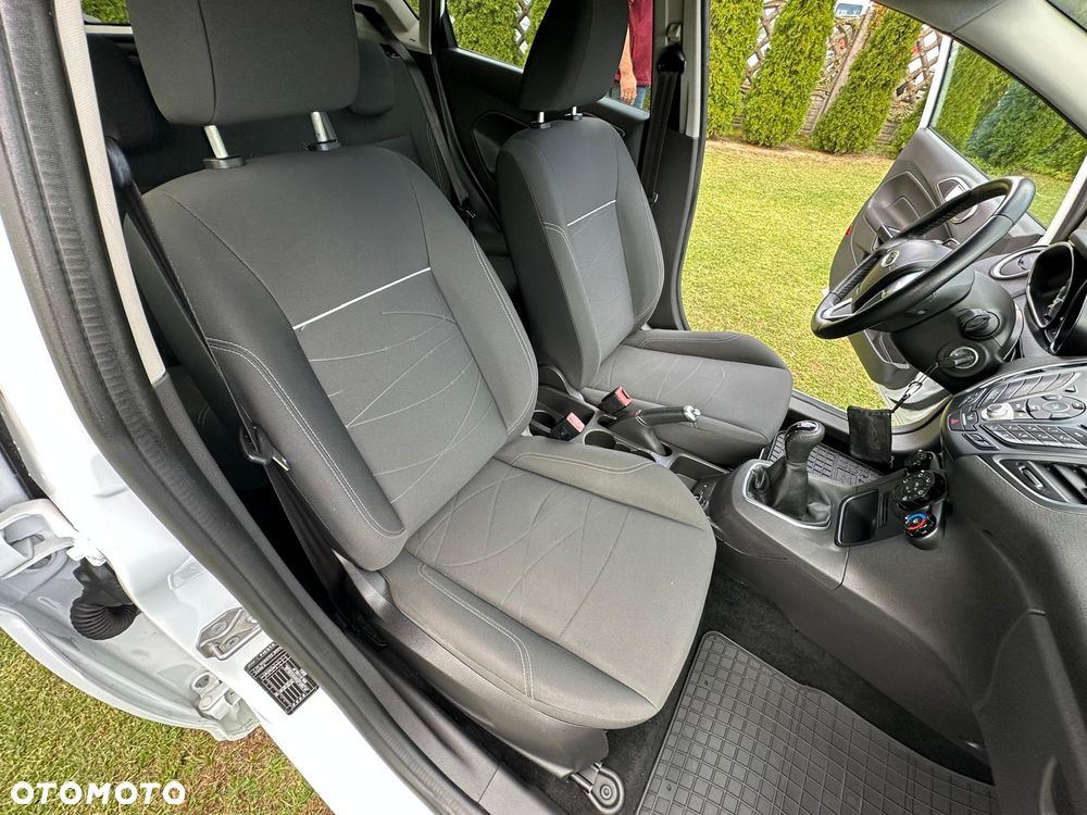 Ford Fiesta - 15