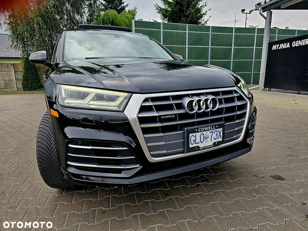 Audi Q5 2.0 TFSI Quattro S tronic design - 4