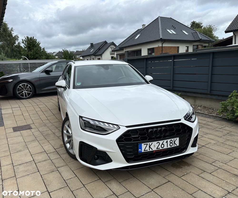 Audi A4 Avant - 1