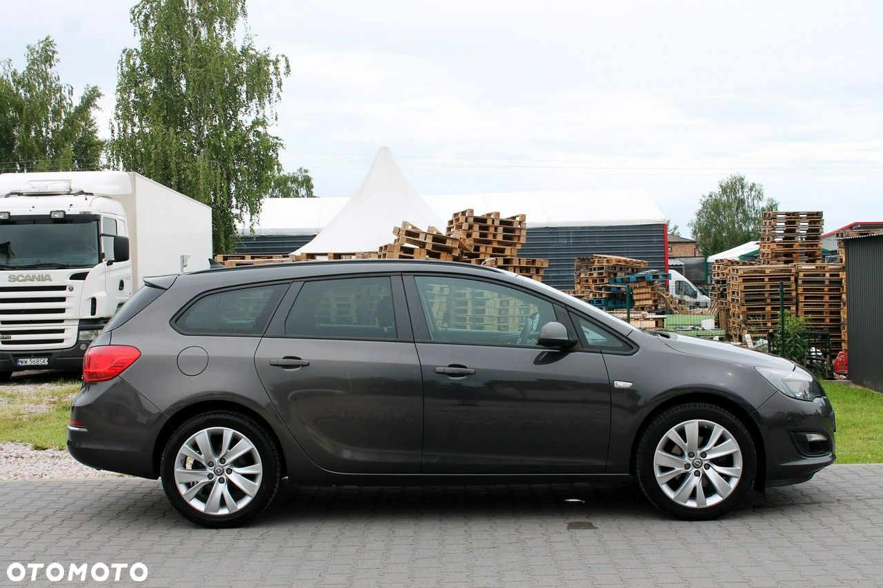 Opel Astra 1.6 CDTI DPF ecoFLEX Sports TourerStart/Stop Edition - 4
