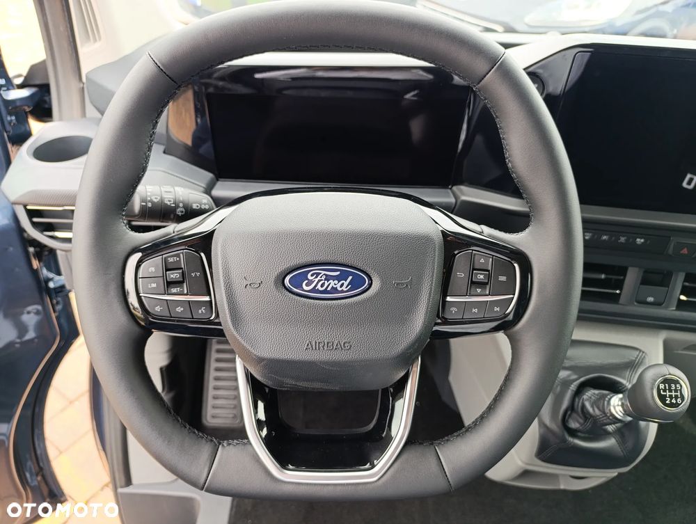 Ford Transit Custom Kombi 320 L2H1 Limited M1 - 27
