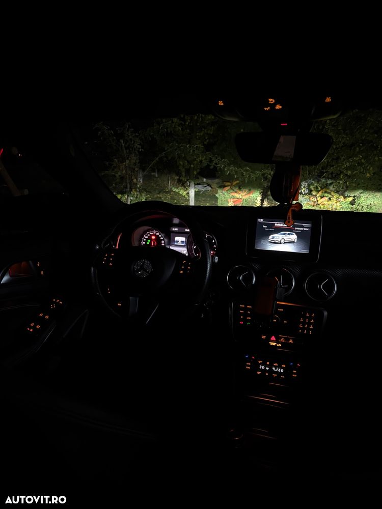 Mercedes-Benz A 200 - 12