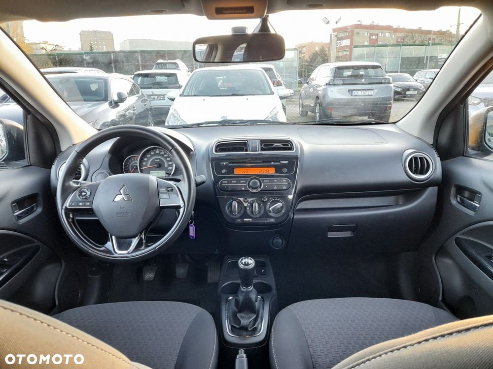 Mitsubishi Space Star - 9