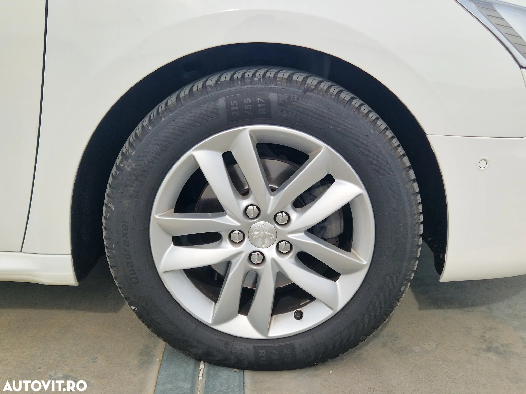 Peugeot 508 2.0 HDI FAP BVA Active Aut. - 28