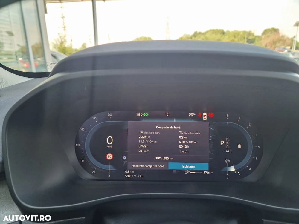 Volvo XC 40 B4 AT FWD MHEV Ultimate Dark - 16