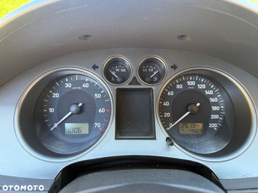 Seat Ibiza 1.4 16V Reference - 20