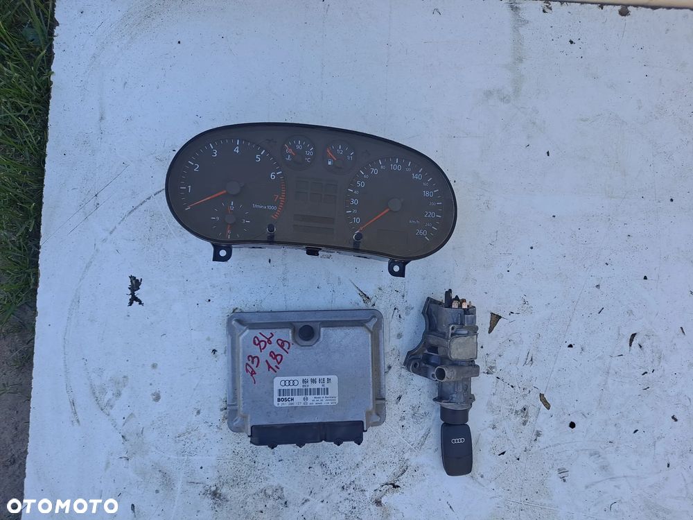 Zestaw Startowy Audi A3 8L 1.8B 06A906018BM 0261206127