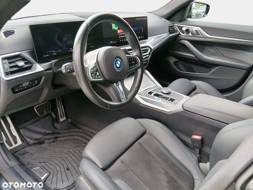 BMW i4 80.7kWh eDrive 35 M Sport - 10