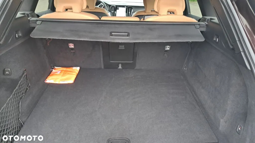 Volvo XC 60 D4 Drive-E Momentum - 36