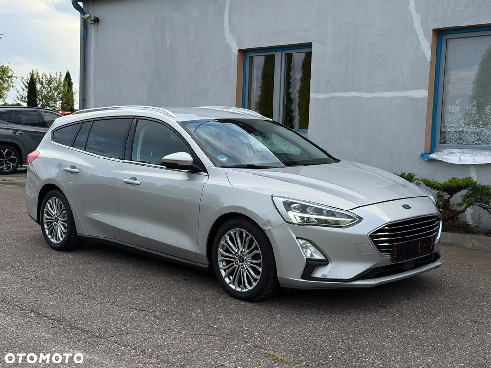 Ford Focus 2.0 EcoBlue STart-Stopp-System TITANIUM - 6