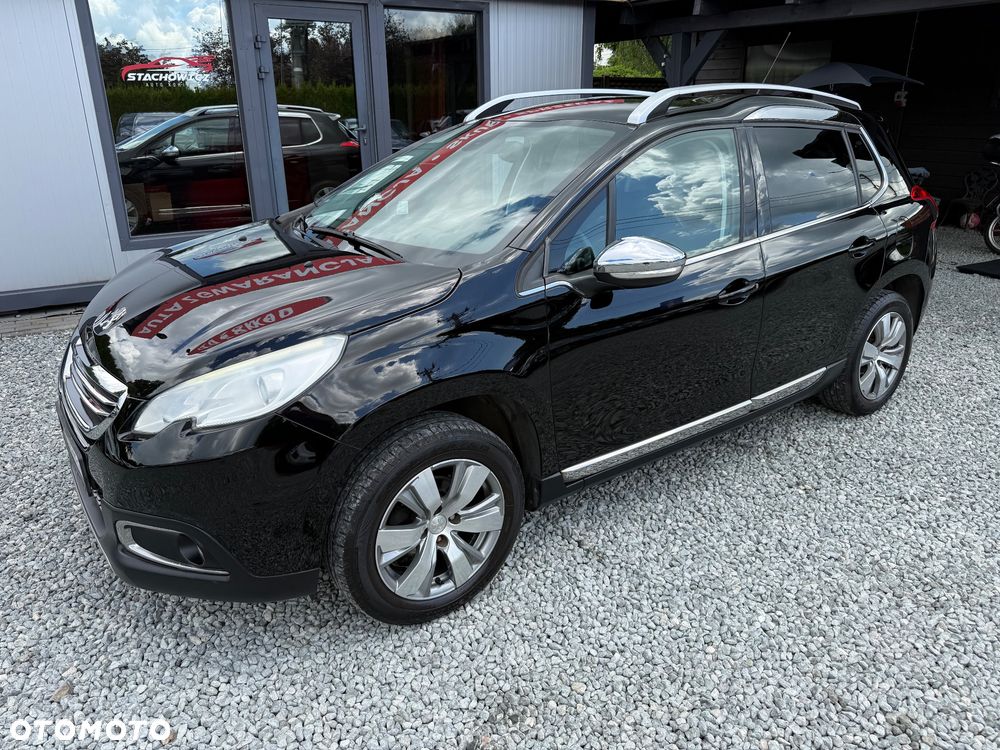 Peugeot 2008 PureTech 82 Style - 36