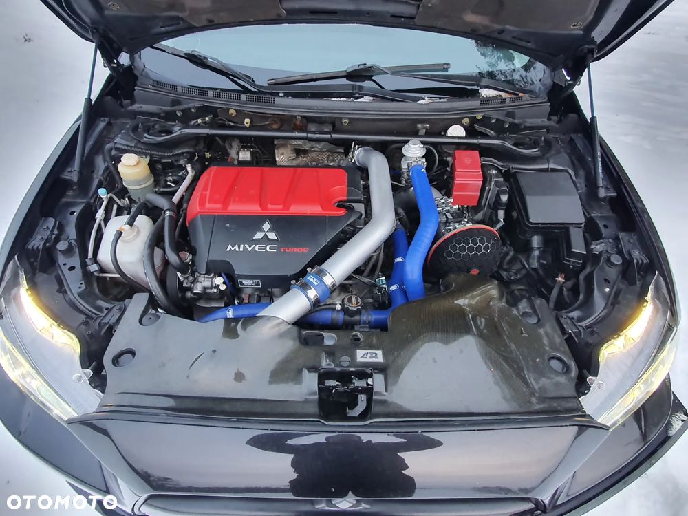 Mitsubishi Lancer Evolution GSR - 8