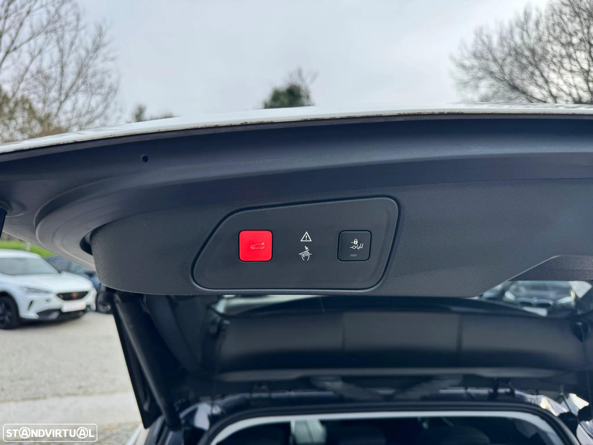 Peugeot 3008 PureTech 130 Stop & Start Crossway - 31