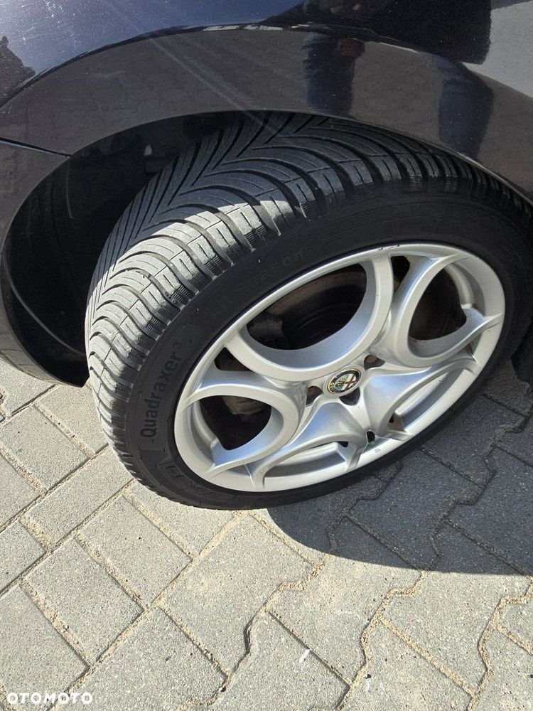 Alfa Romeo Mito - 30