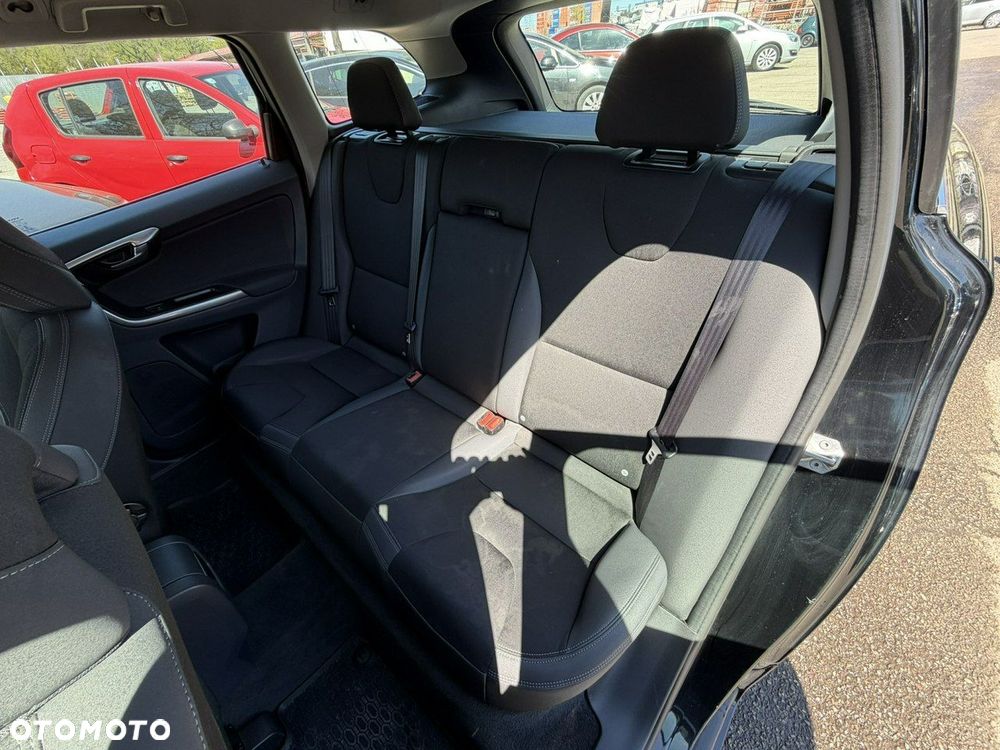 Volvo XC 60 2.4D AWD - 24