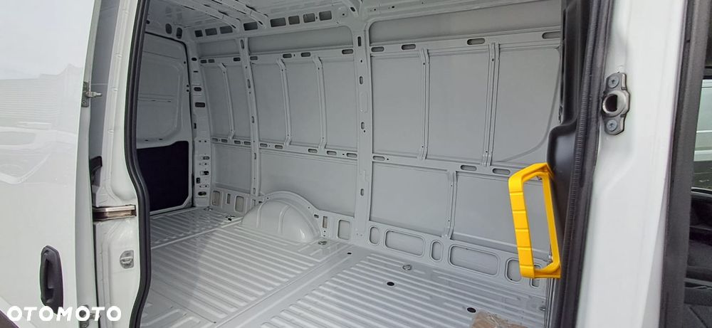 Iveco 35S16BA8 V - 25