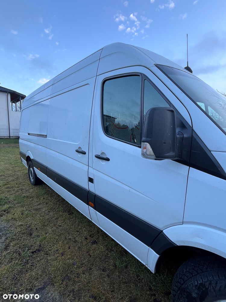 Mercedes-Benz Sprinter - 2