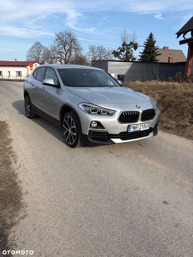 BMW X2 sDrive18d Edition M Mesh - 2