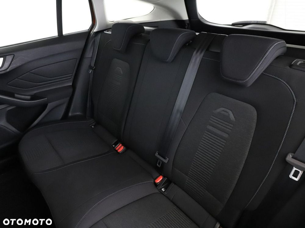 Ford Focus 2.0 EcoBlue Active - 18