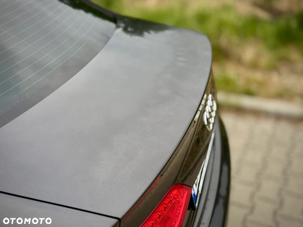 Audi A4 Limousine 2.0 TDI - 24
