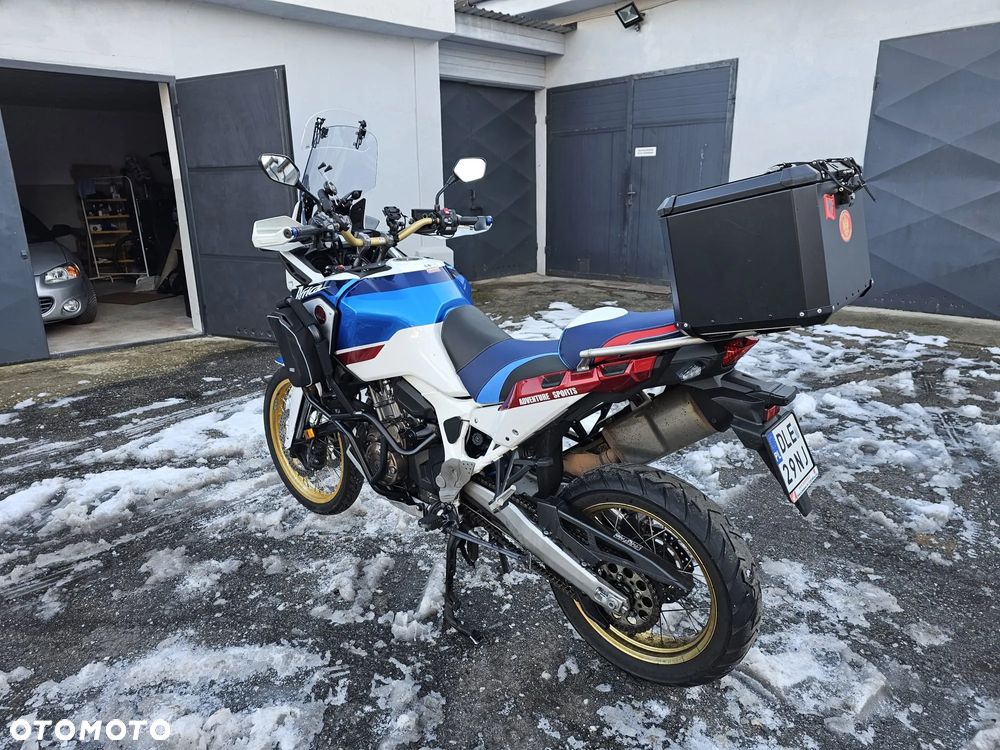 Honda CRF - 9