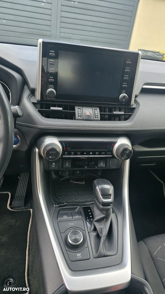 Toyota RAV4 - 14