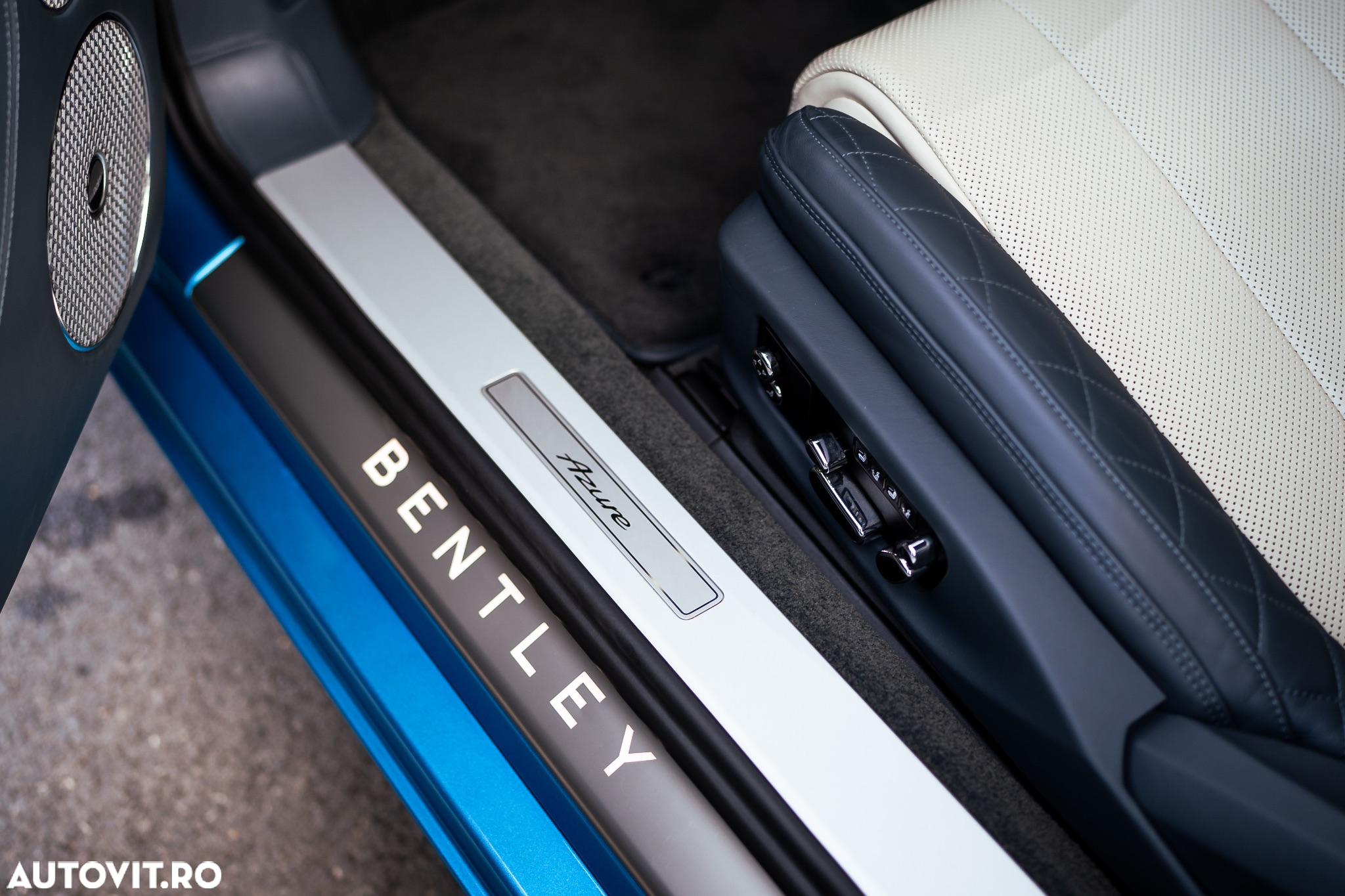 Bentley Continental New GT V8 Azure - 23